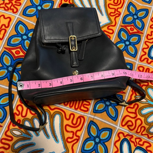 Vintage Coach Legacy West Leather Drawstring Backpack - Picture 11 of 14